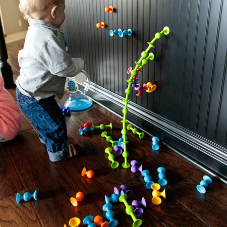 JUEGO DE CONSTRUCCION, CREA FIGURAS, 24 PIEZAS